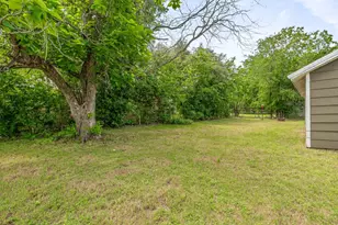 400 S Pecan St, Hamilton, TX 76531 - Photo 15