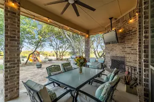 408 Sandridge Dr, Weatherford, TX 76085 - Photo 1