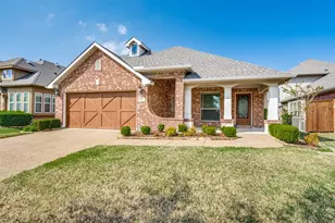 817 Lighthouse Ln, Savannah, TX 76227 - Photo 1