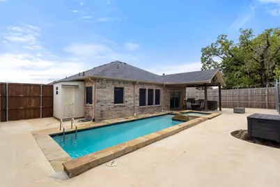 945 Hannah Way, Dallas, TX 75253 - Photo 1