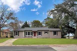 2002 Cherrywood Ln, Denton, TX 76209 - Photo 19