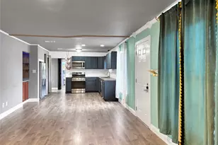 2002 Cherrywood Ln, Denton, TX 76209 - Photo 5