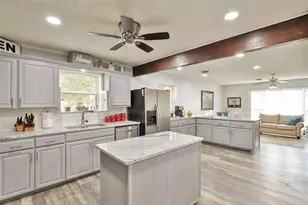 3478 Santa Monica Dr, Abilene, TX 79605 - Photo 9