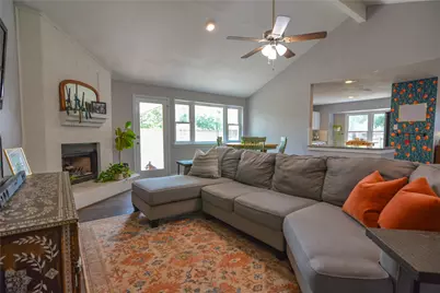 4201 Amherst Lane, Grand Prairie, TX 75052 - Photo 5