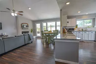 4201 Amherst Ln, Grand Prairie, TX 75052 - Photo 7