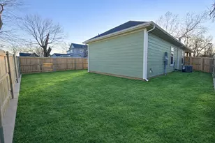 410 N Houston Ave, Denison, TX 75021 - Photo 5