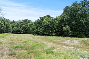 1358 E Rabbit Cove Rd, West Tawakoni, TX 75474 - Photo 1