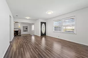 1414 N Binkley St, Sherman, TX 75092 - Photo 9