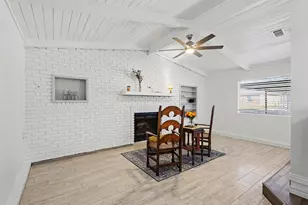 1414 N Binkley St, Sherman, TX 75092 - Photo 17