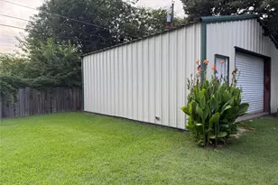 1414 N Binkley St, Sherman, TX 75092 - Photo 33