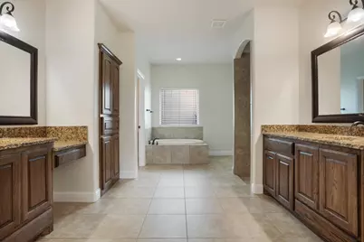 2741 Laurel Oaks, Royse City, TX 75189 - Photo 33