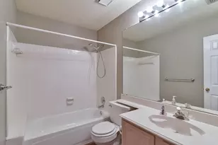 5008 Redwater Dr, Arlington, TX 76018 - Photo 13