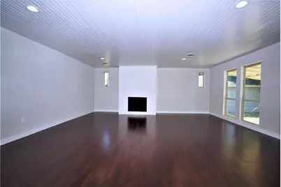 2435 Hillsboro Avenue, Dallas, TX 75228 - Photo 13