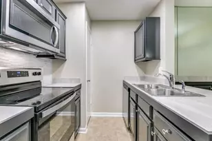 8601 Park Ln, Dallas, TX 75231 - Photo 9