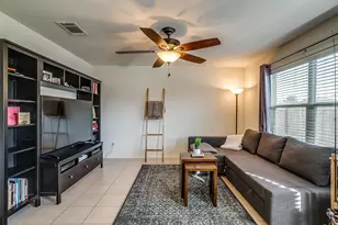 605 Hidden Dale Dr, Fort Worth, TX 76140 - Photo 3