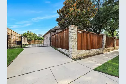 10176 Claiborne Lane, Frisco, TX 75033 - Photo 35