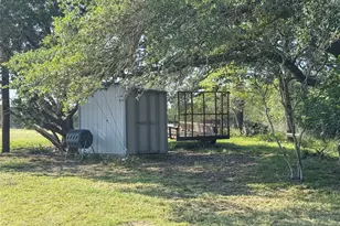 515 Big Creek Rd, Blanco, TX 78606 - Photo 17