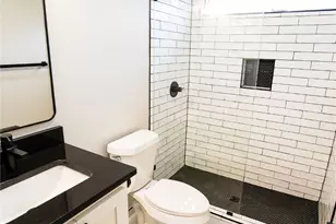 1907 S 18th St, Waco, TX 76706 - Photo 9