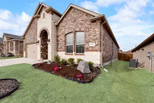 11221 Summer Rain Blvd, Aubrey, TX 76227 - Photo 3