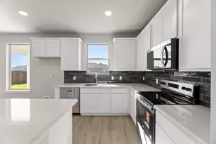 106 Drovers Dr, Cleburne, TX 76031 - Photo 9