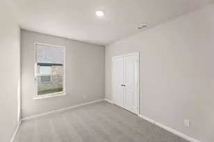 106 Drovers Dr, Cleburne, TX 76031 - Photo 13