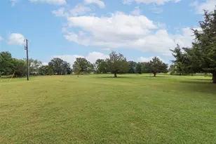 262 Briarcreek Rd, Whitesboro, TX 76273 - Photo 31