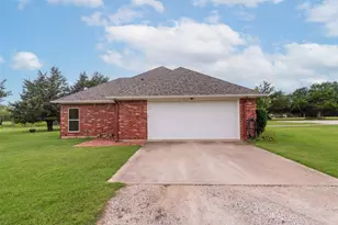262 Briarcreek Rd, Whitesboro, TX 76273 - Photo 29