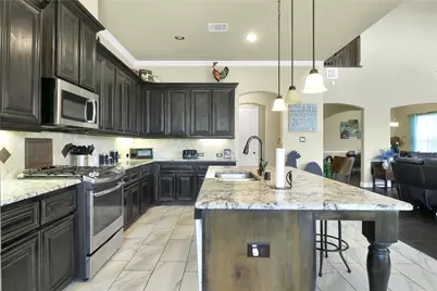 2006 Bent Creek Way, Mansfield, TX 76063 - Photo 5
