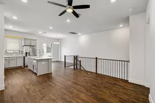 8222 Milroy Ln, Dallas, TX 75231 - Photo 19