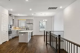 8222 Milroy Ln, Dallas, TX 75231 - Photo 7