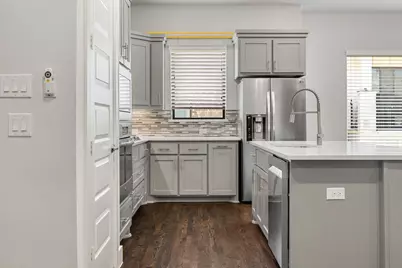 8222 Milroy Lane, Dallas, TX 75231 - Photo 9