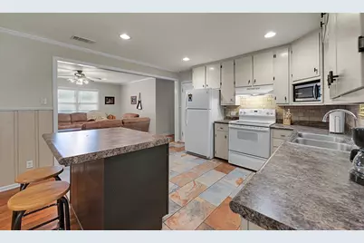 145 Darden Drive, Robinson, TX 76706 - Photo 7