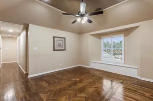 18016 Rock Branch Dr, Dallas, TX 75287 - Photo 17