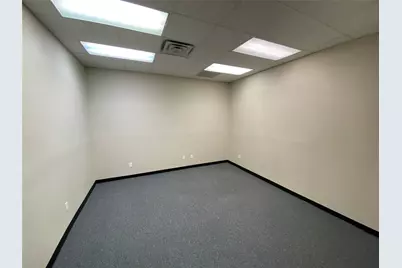 114 Jordan Plaza Boulevard #302, Tyler, TX 75704 - Photo 7