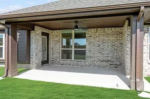 204 Sweetwater Dr, Commerce, TX 75428 - Photo 35