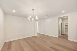 204 Sweetwater Dr, Commerce, TX 75428 - Photo 9