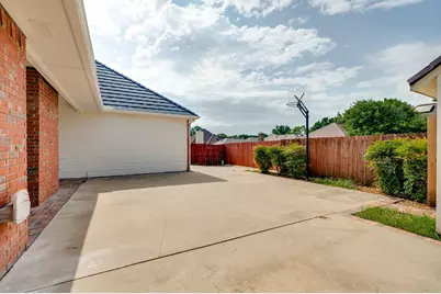 713 Paul Drive, Hurst, TX 76054 - Photo 25