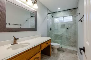 713 Paul Dr, Hurst, TX 76054 - Photo 19