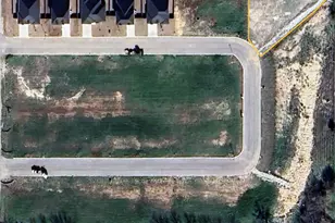 422 Cirrus Cir, Muenster, TX 76252 - Photo 1