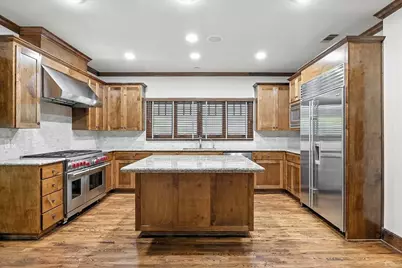 3328 W 4th Street, Fort Worth, TX 76107 - Photo 11