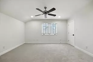 3328 W 4th St, Fort Worth, TX 76107 - Photo 25