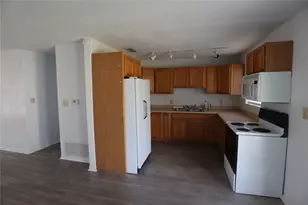 1223 Meadowbrook St, Ranger, TX 76470 - Photo 7