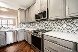 1487 Chase Ln, Irving, TX 75063 - Photo 3