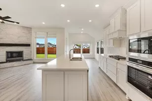 1016 Snowy Owl Dr, Alvarado, TX 76009 - Photo 25