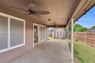 1006 Darren Dr, Burleson, TX 76028 - Photo 35