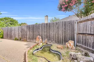 1006 Darren Dr, Burleson, TX 76028 - Photo 31