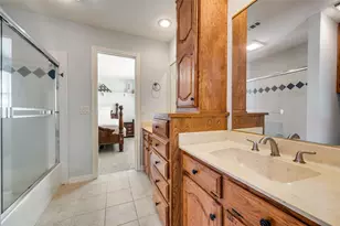 1113 Derbyshire Ln, Carrollton, TX 75007 - Photo 35