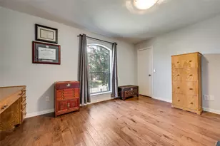 1113 Derbyshire Ln, Carrollton, TX 75007 - Photo 31