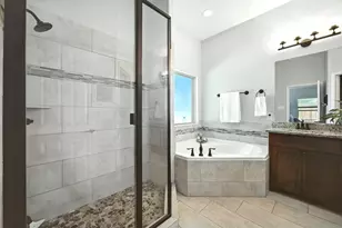 4520 N Shore Dr, The Colony, TX 75056 - Photo 13