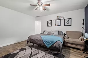 221 Braz St, Bonham, TX 75418 - Photo 21